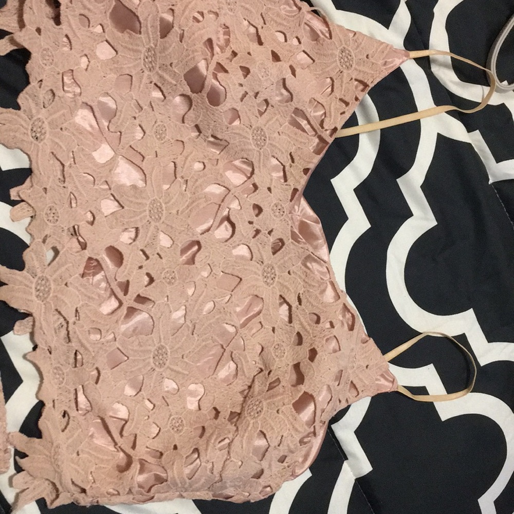 Two piece - Picture 3 of 3